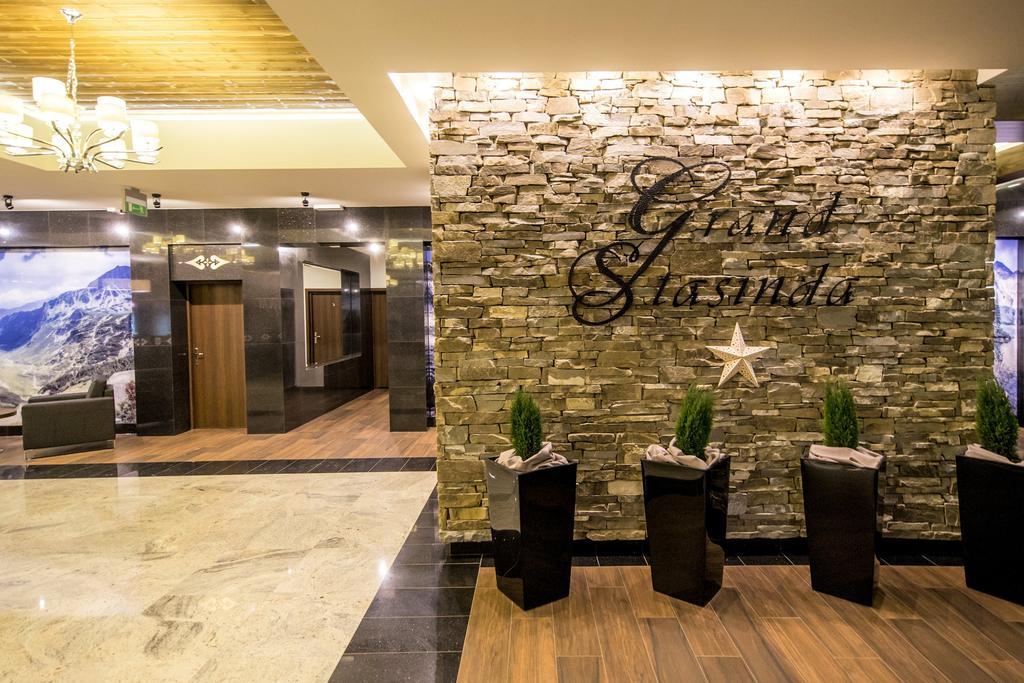 Grand Stasinda Bal Sylwestrowy Animacje Impreza Integracyjna Dwa Posilki Bogaty Bufet Baseny Kregielnia Grota Sauny Squash Silownia Place Zabaw Widoki 1000Mnpm Bukowina Tatrzanska Exterior photo
